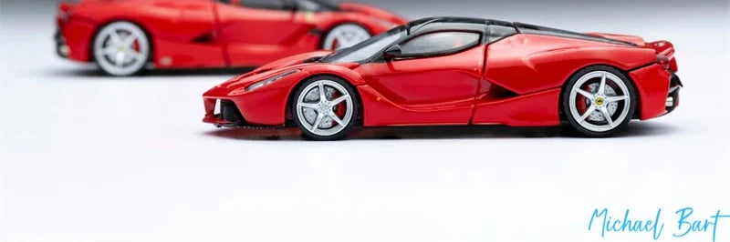 Street Buster 1:64 LaFerrar (F150) Red Coupe Limited999 Diecast Model Car