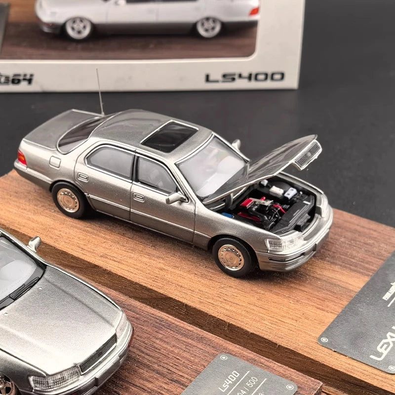 FineWorks64 1:64 LS400 XF10 UCF10 White Silver Opening Hood Diecast Model Car