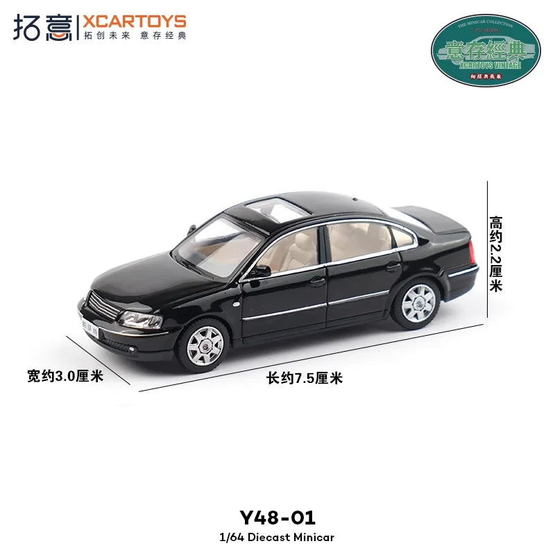 XCartoys 1:64 Passat gen5 Diecast Model Car