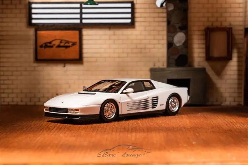**Pre-Order** Cars' Lounge 1:64 Testarossa limited399 Resin Model Car