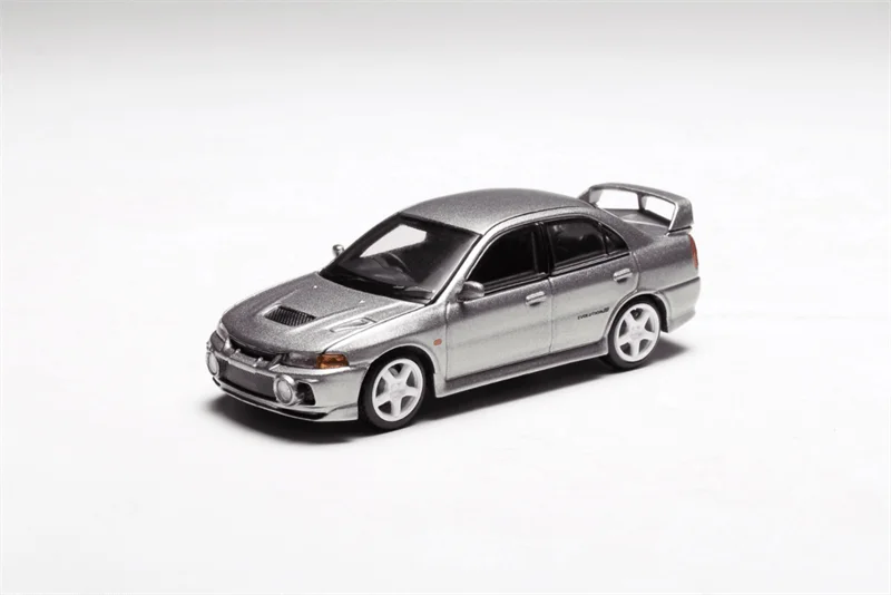 Motorhelix MH 1:64 Senior Series Lancer Evolution EVO IV Diecast Model Car