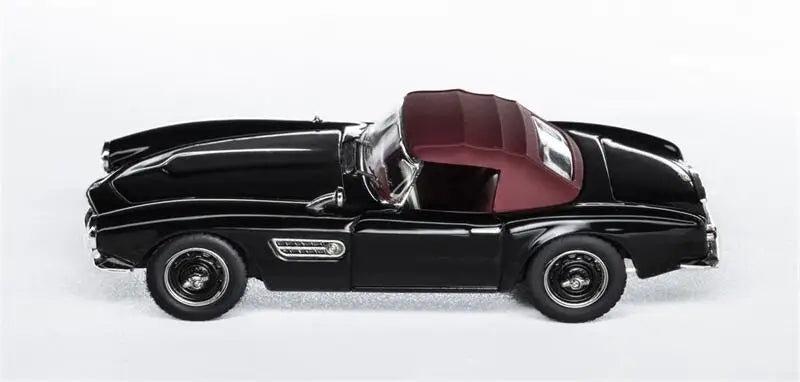 GFCC 1:64 1957 507 convertible / hard-top Diecast Model Car