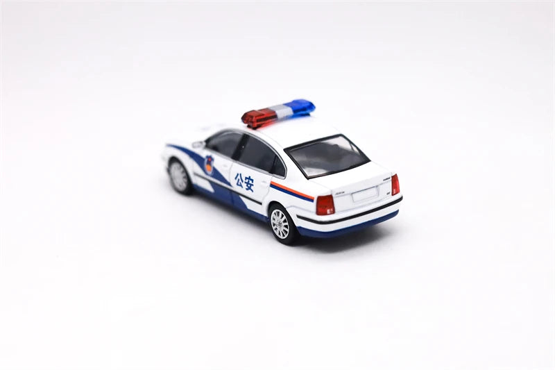 XCartoys 1:64 Passat gen5 - Public Security Diecast Model Car