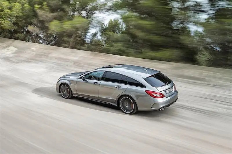 Boss Machine BM 1:64 CLS 63 Shooting Break Mk2 X216 Diecast Model Car