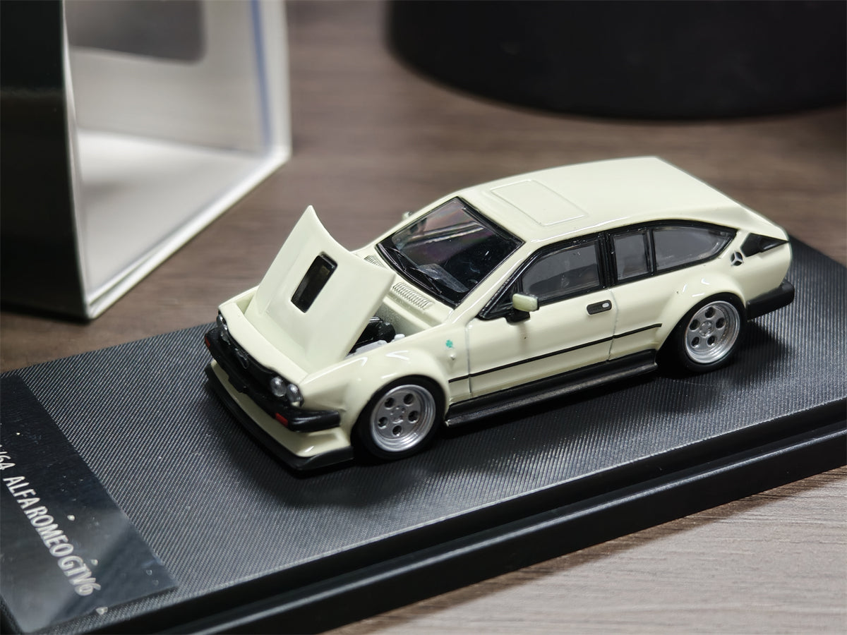 TPC 1:64 Alfa Romeo GTV6 Widebody Diecast Model Car