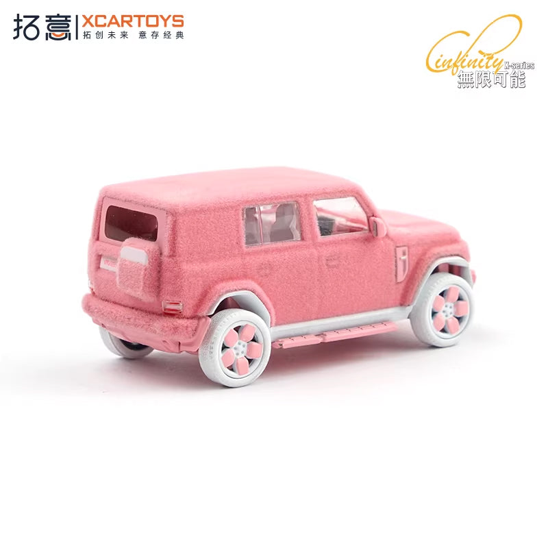 Xcartoys 1:64 icar V23 pink plush Collection Miniature DieCas Model Car