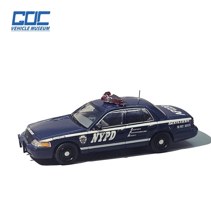 GOC 1:64 Crown Victoria Police Diecast Model Car