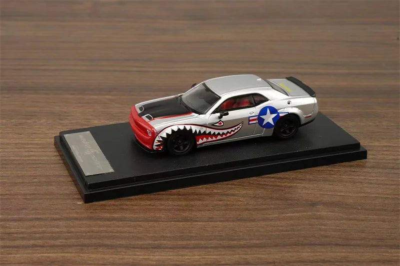 Fine Works64 1:64 Dodge Hellcats Shark / Police car paint Limited499 Diecast Model Car