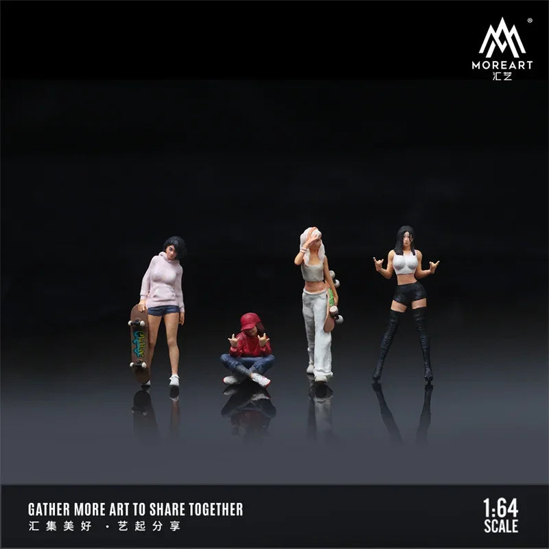 MoreArt 1:64 STREET TRENDY Figure set