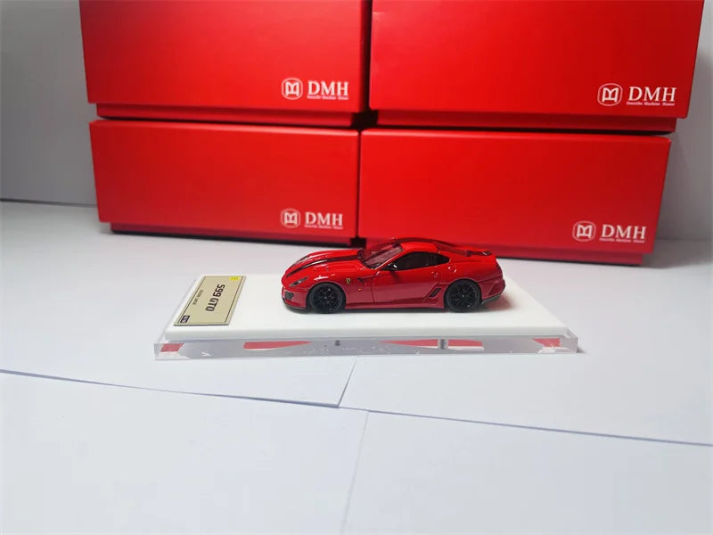 DMH 1:64 599 GTO Resin Model Car