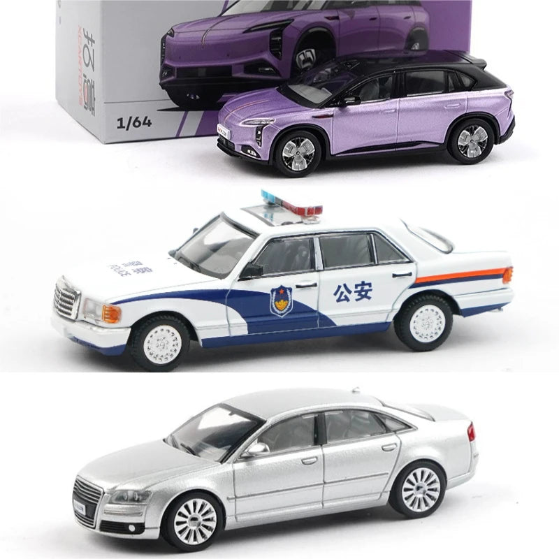 Xcartoys 1:64 Hongqi / 560SEL / A8 Diecast Model Car