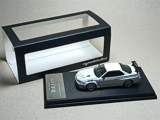 Model Collect MC 1:64 SKYLINE R34 V-SPEC White Mines Diecast Model Car