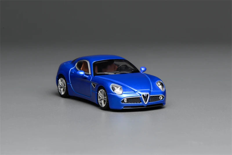 MOTORHELIX 1:64 Alfa Romeo Competizione 8C 2008 Die-Cast Car Model Collection Miniature
