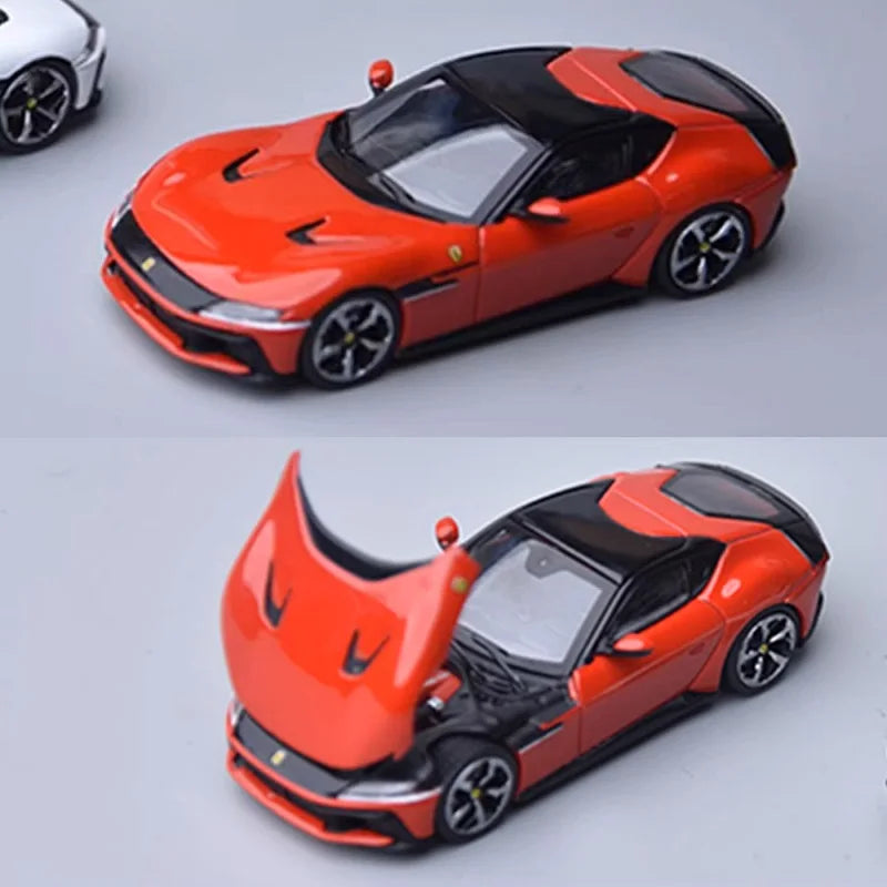 Phantom Knight PK 1:64 12 Cilindri Coupe Rosso Corsa Diecast Model Car