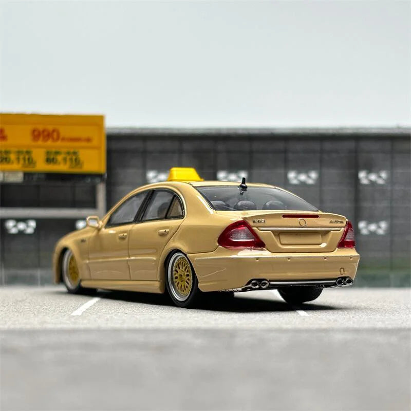 MK MODEL 1:64 E63 W211 Taxi Yellow Diecast Model Car