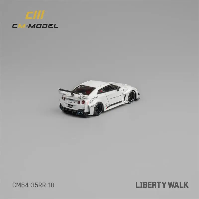 **Pre-Order** CM MODEL  1:64 LBWK Supersilhouette 35GT-RR White Diecast Model Car