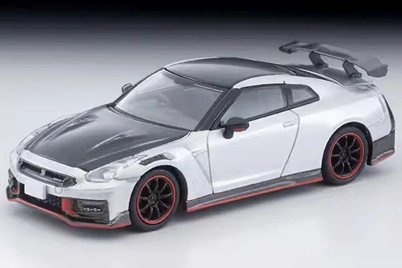 **Pre-Order**  TLV 1:64 GT-R Nismo Silver Black / Red Black Diecast Model Car