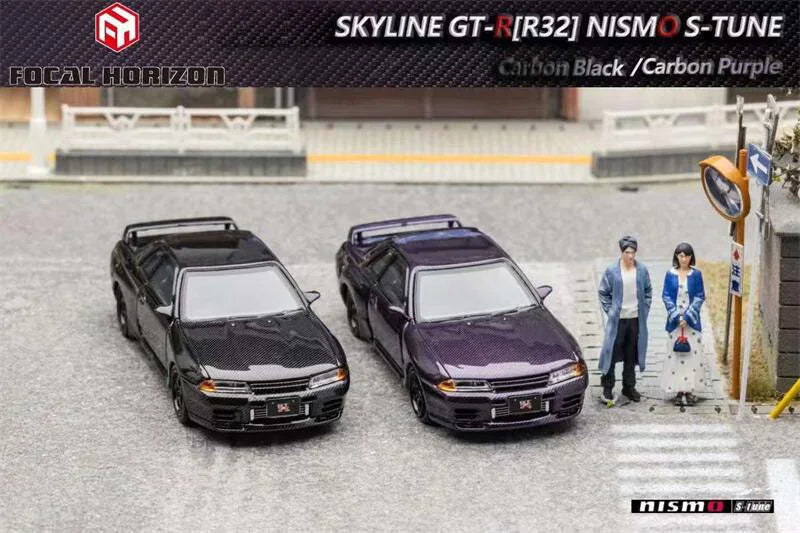 Focal Horizon FH 1:64 GTR R35 Black / White R33 Full Carbon