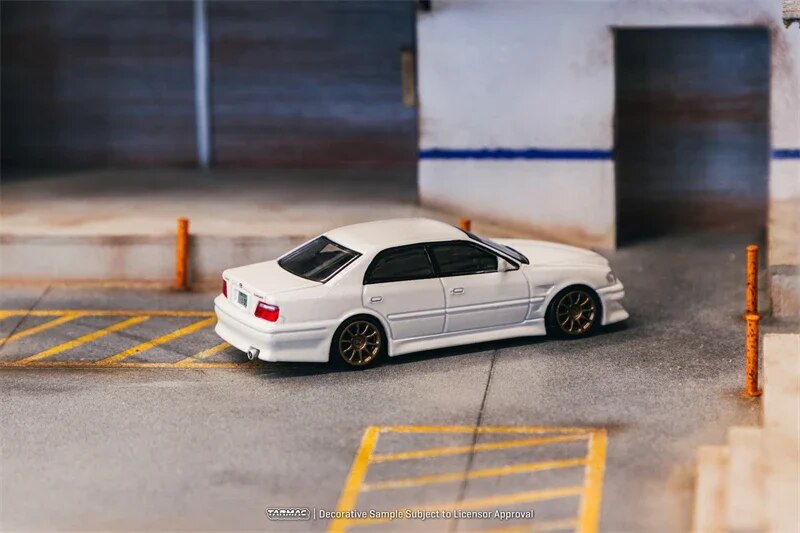 Tarmac Works 1:64 Chaser JZX100 White Metallic Diecast Model Car