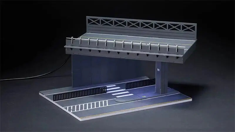 **Pre-Order** You N Car 1:64 Overpass scene