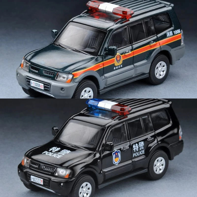 XCarToys 1:64 3rd generation Pajero fire fighting truck / SWAT Diecast Model Car