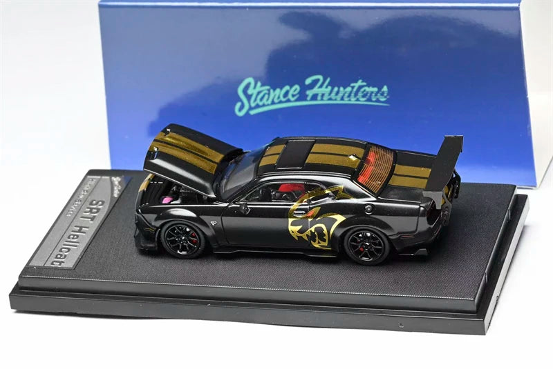 Stance Hunters 1:64 SRT Challenger Hellcat Midnight Die-Cast Car Model Miniature Gifts