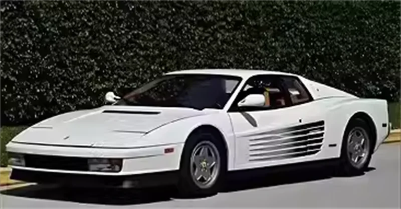 DMH 1:64 Testarossa Resin Model Car