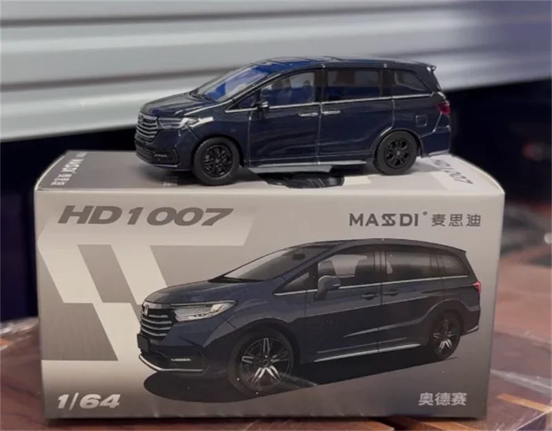 MASDI 1:64 Odyssey / Alphard Diecast Model Car