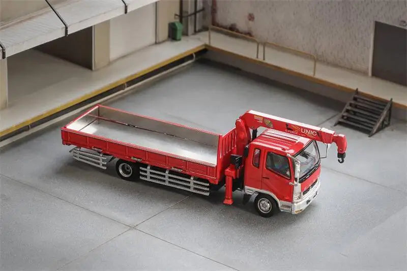 GCD 1:64 Fuso boom truck RHD limited888 Diecast Model Car