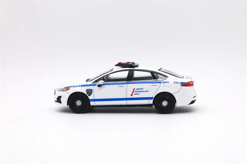 596Model 1:64 Responder Diecast Model Car