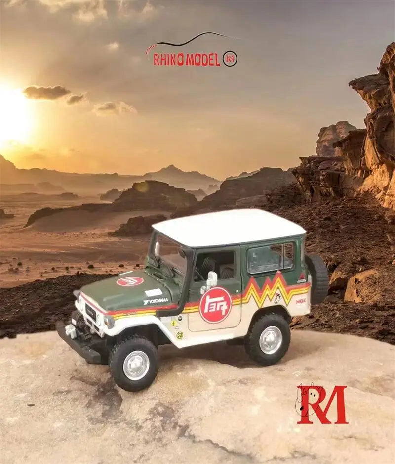 Rhino Model RM 1:64 Land Cruiser FJ40 limited 699 Diecast Model Car