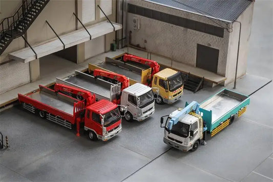 GCD 1:64 Fuso boom truck RHD limited888 Diecast Model Car