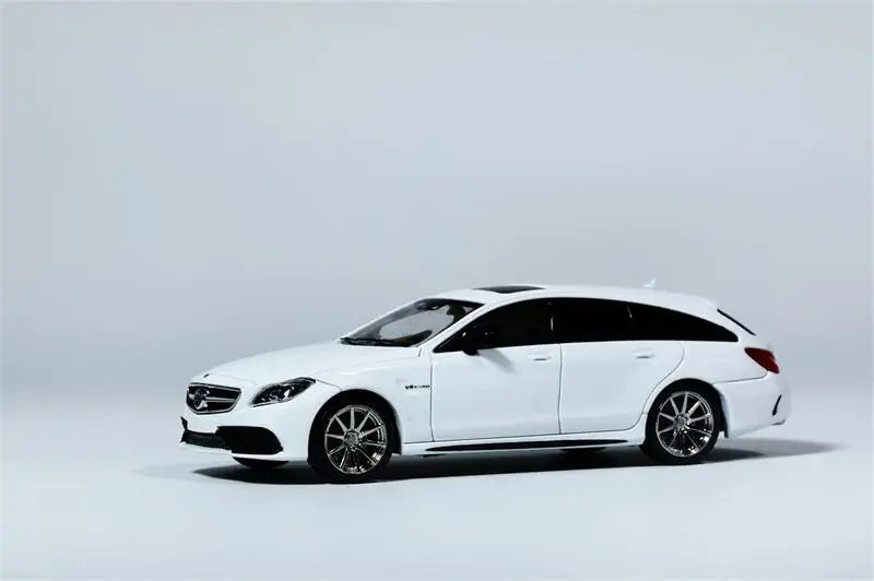 KING MODEL 1:64 CLS63 shooting brake Limited999 Diecast Model Car