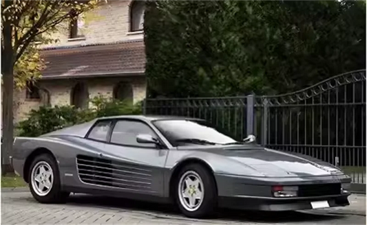 DMH 1:64 Testarossa Resin Model Car