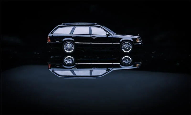 Mortal 1:64 MB S124 / Lowride with BBS wheels Diecast Model Car