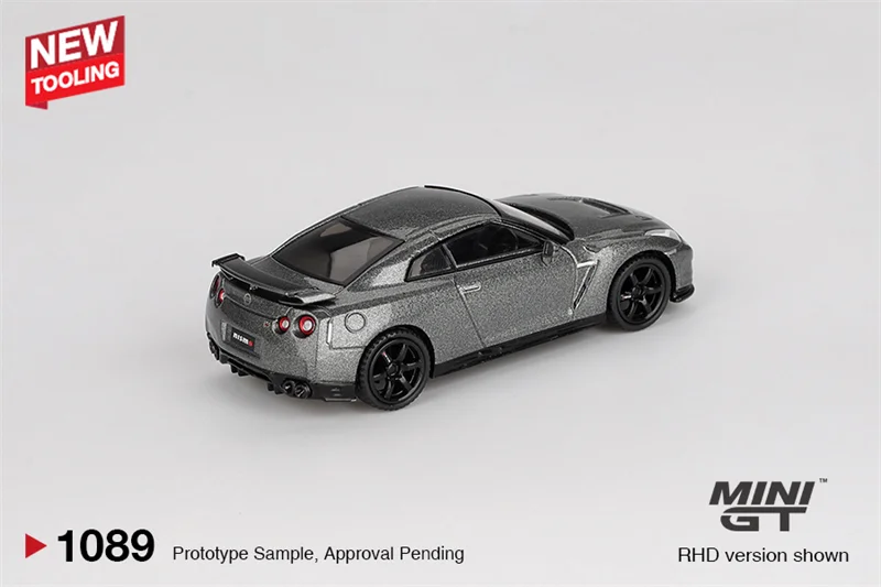 [PreSale] MINI GT 1:64 GTR R35 CRS Version 2013 Dark Metal Gray 1089 Diecast Model Car