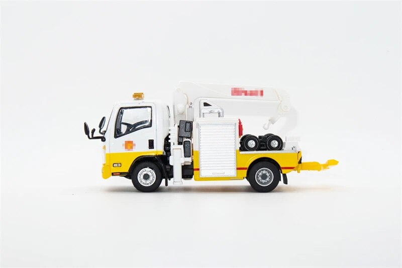Tiny 1:64 Tow Truck ISUZU N Series Diecast Model Car