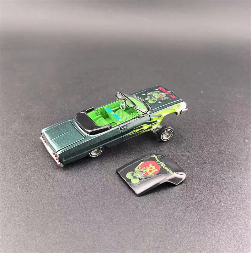 Fine Works64 1:64 Impala Lowrider Emerald Rat Die-Cast Car Model Miniature Gifts