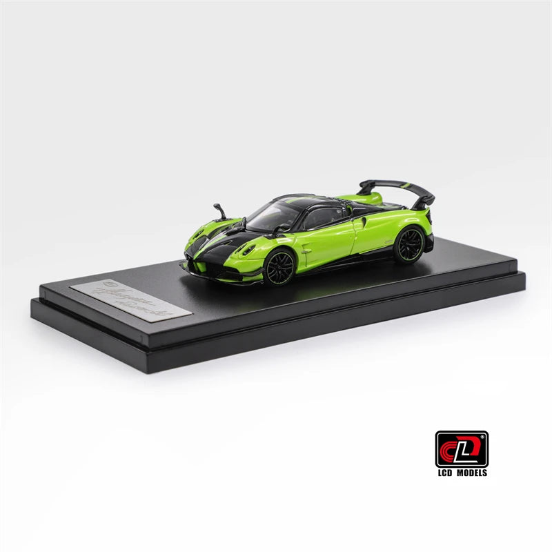LCD 1:64 Pagani Huyara Roadster BC AppleGreen Diecast Model Car