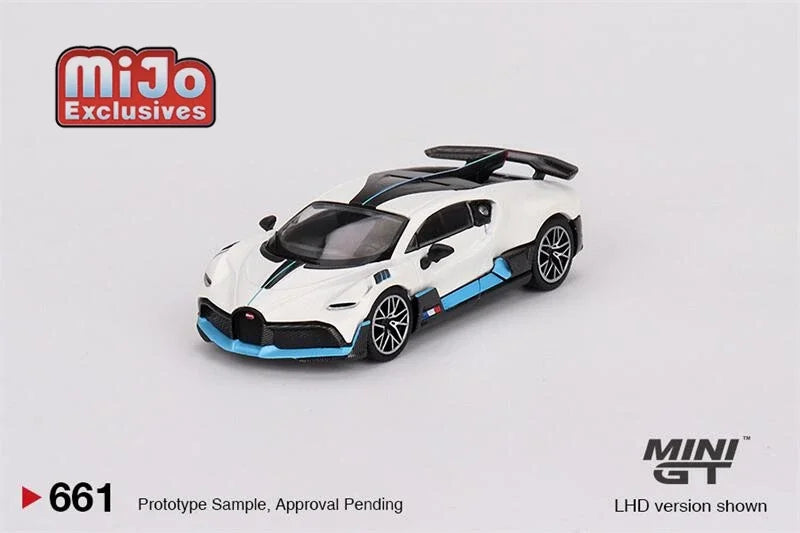 MINI GT 1:64 Bugatti Divo White Blister Package Ver Model Car