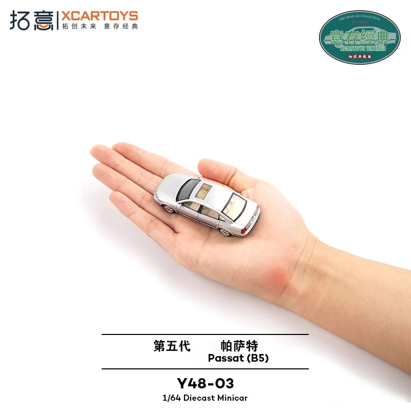 Xcartoys 1:64 Passat B5 silver Diecast Model Car