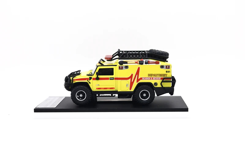 MK Miniatures 1:64 Hummer H2 Ambulance APA xpo 2025 Diecast Model Car