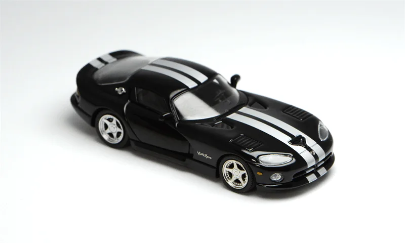GFCC 1:64 1996 Viper Hardtop GTS Black / White / Gary Diecast Model Car