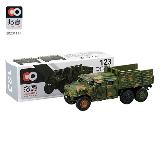 Xcartoys 1:64 DongFeng Mengshi Gen3 6x6 Armored transport China military Vehicle Camouflage green Diecast Model Car