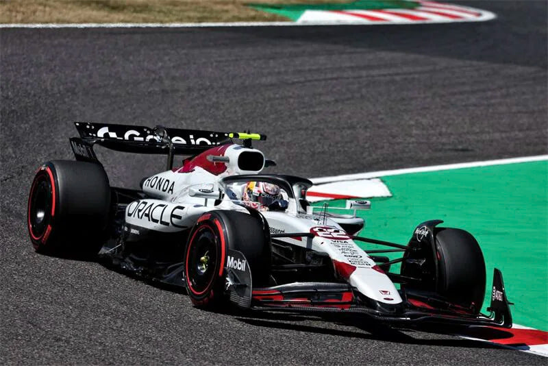 MINICHAMPS 1:64 2025 F1 RACING RB21 #1 MAX / YUKI JAPANESE / ROMAGNA / CANADA GP Diecast Model Car