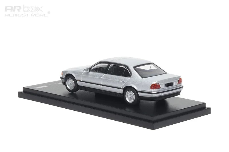 AR Box 1:64 7 Series Mk3 E38 750iL Diecast Model Car