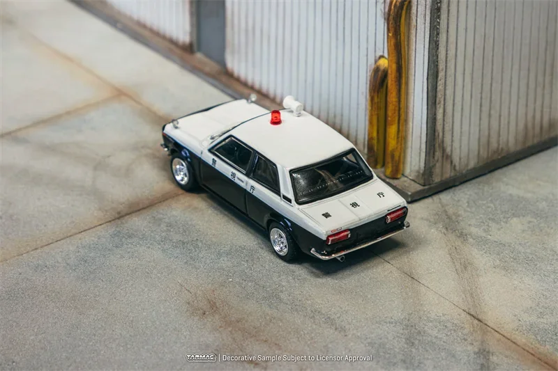 Tarmac Works 1:64 Datsun 510 Police Car Diecast Model Car