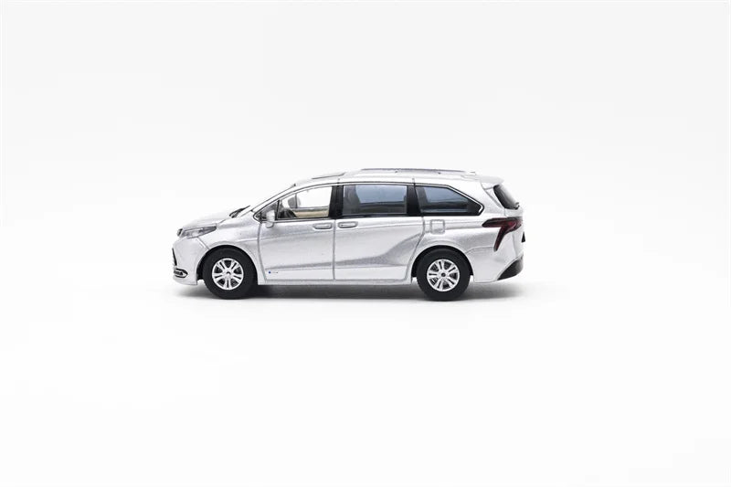 MASDI 1:64 Senna Silver Diecast Model Car