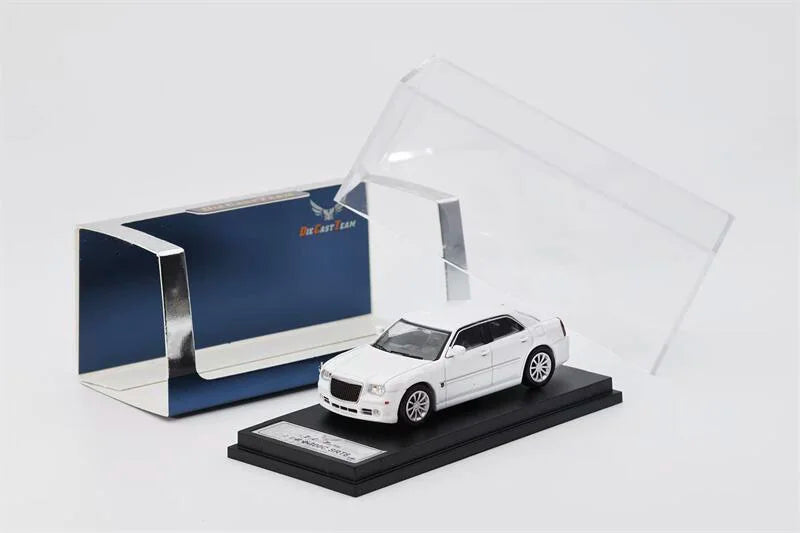 DCT 1:64 SRT8 300C Grey / Red / White Die-Cast Car Model Miniature Gifts