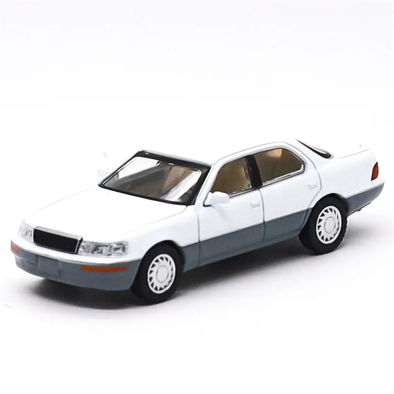 JKM 1:64 Q5L / LS 400 Die-Cast Car Model Miniature Gifts